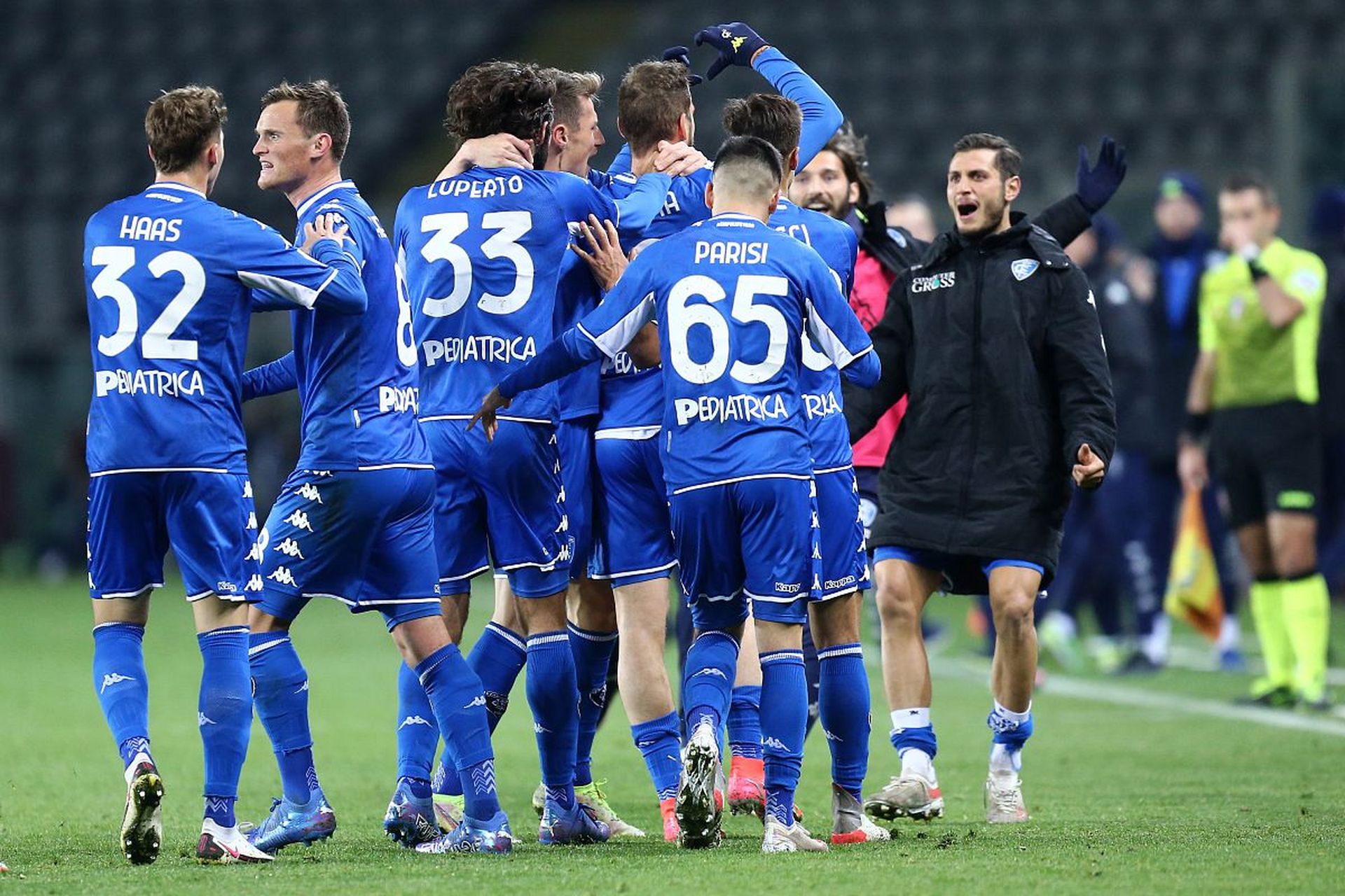 僅停留在比 僅停留在比